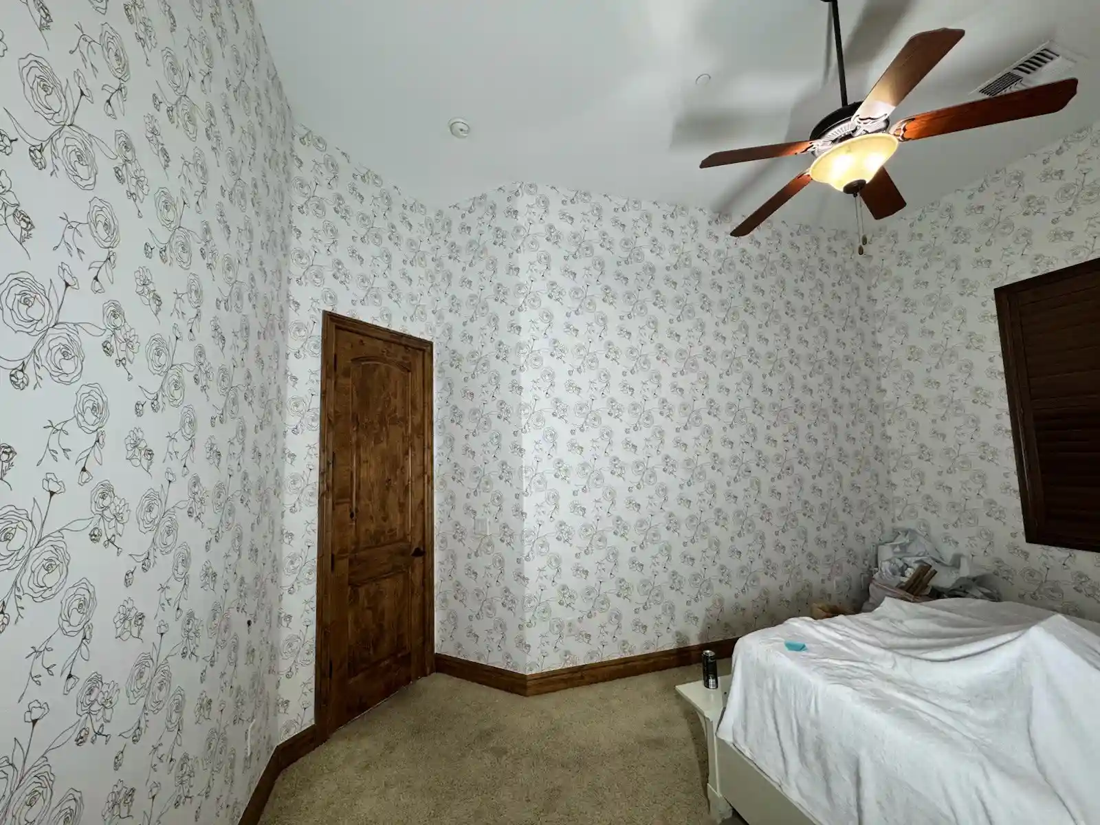 Wallpaper installation in Dunwoody GA