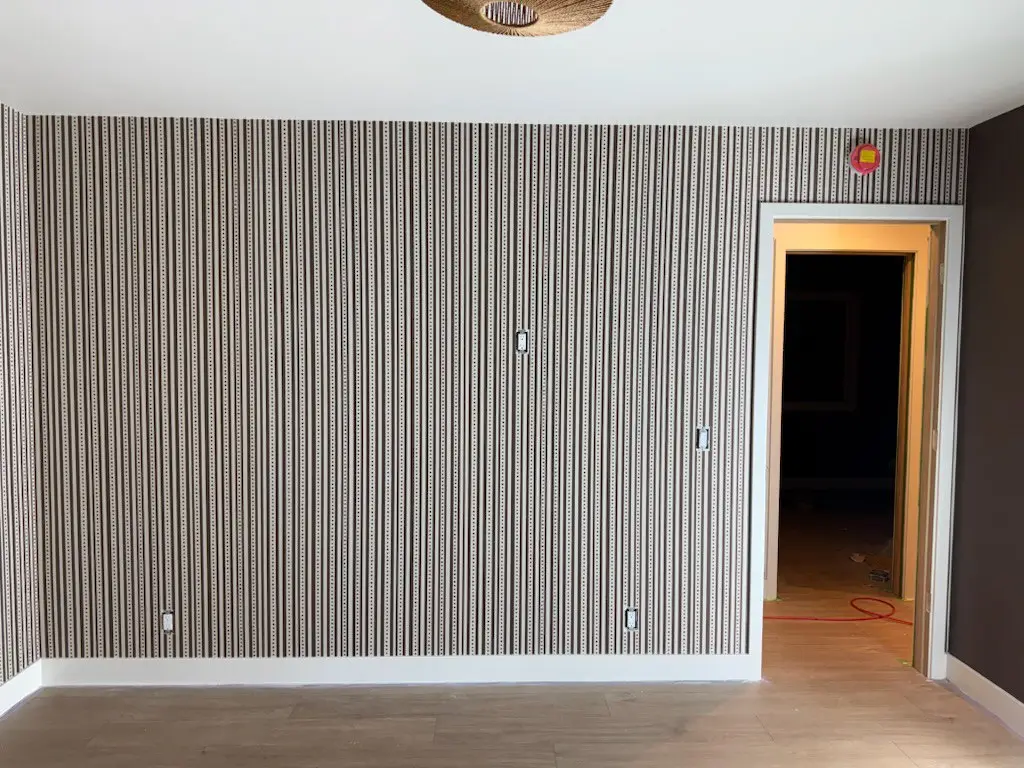 Wallpaper installation in Peachtree Corners GA